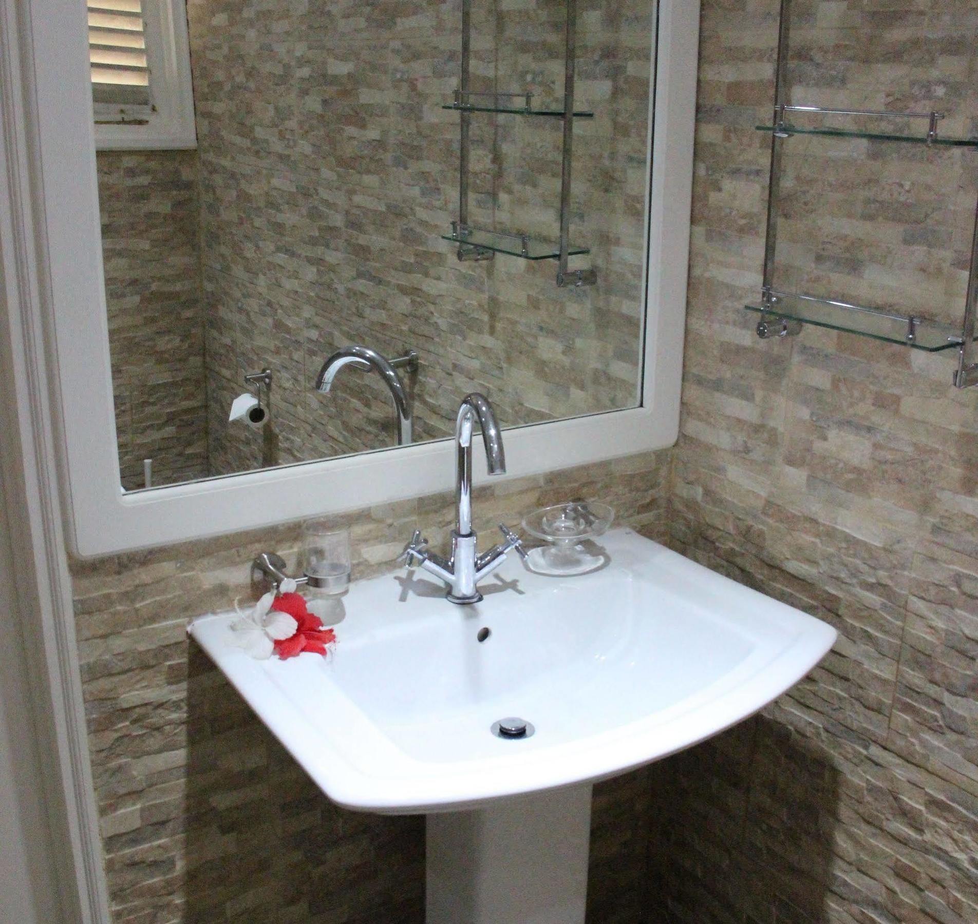 Summer Self Catering Baie Sainte Anne Εξωτερικό φωτογραφία