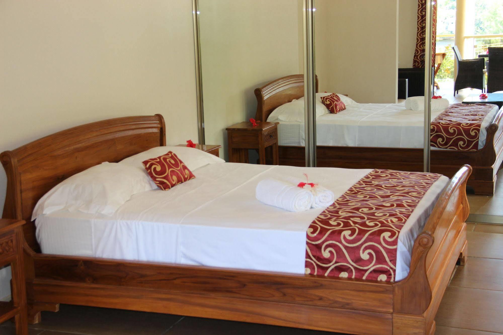 Summer Self Catering Baie Sainte Anne Εξωτερικό φωτογραφία